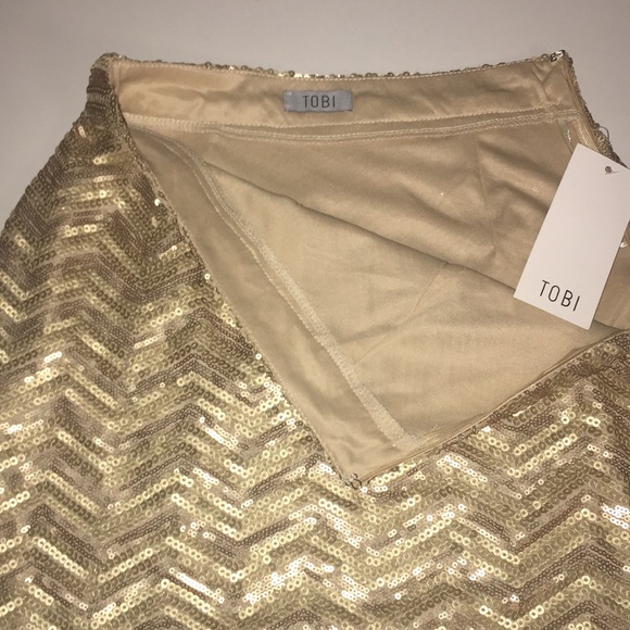 Brand new Tobi Skirt - Picture 2 of 3